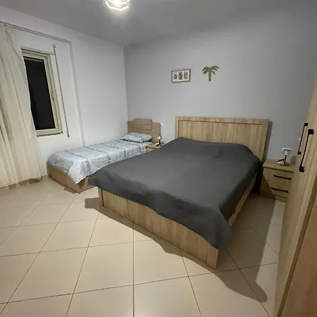 Rob's Seaview Apartman