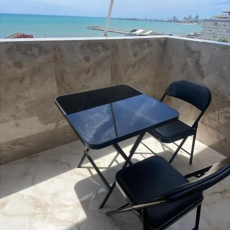 Rob's Seaview Durrës