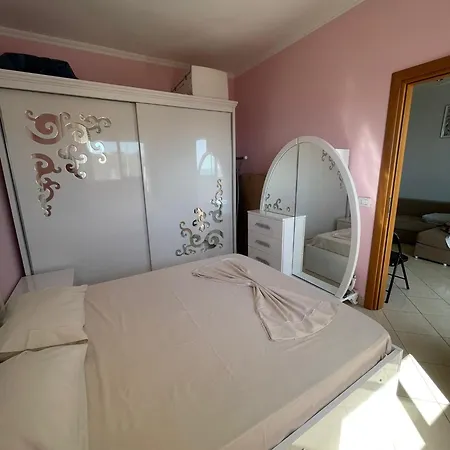 Rob's Seaview Durrës